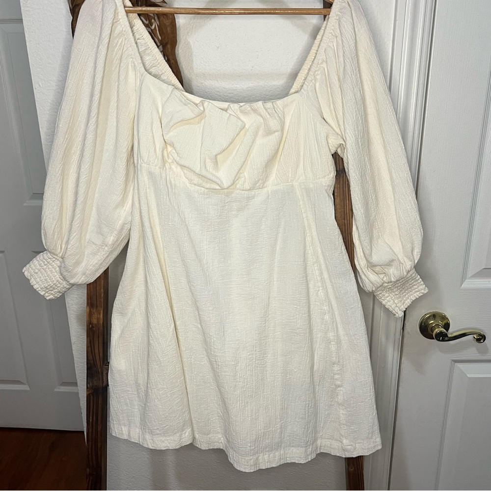 FREE PEOPLE Cute Like The Coast Beige
Mini Dress Size S - Picture 4 of 9